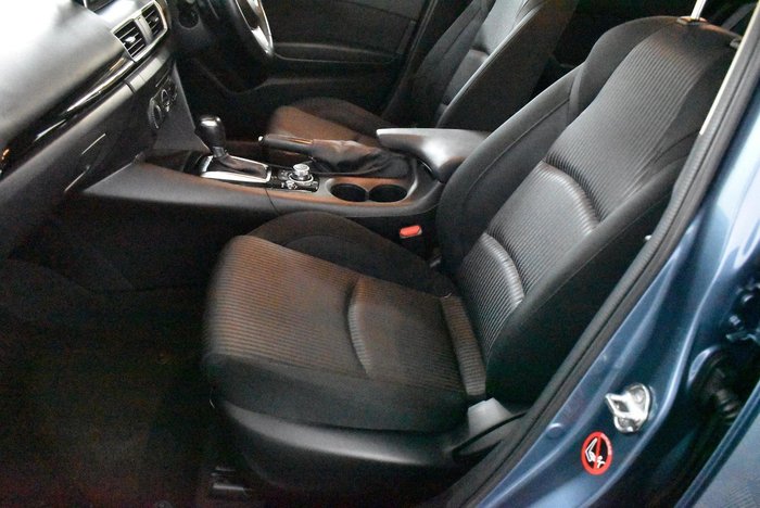 2015 Mazda 3 Maxx