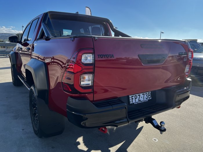 2024 Toyota Hilux GR-Sport TWO-Tone (4x4)