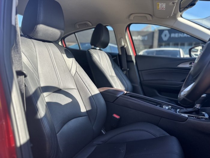 2018 Mazda 3 SP25 GT
