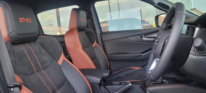 2025 Mazda BT-50 SP