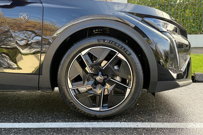 2025 Peugeot 408 GT Premium Hybrid
