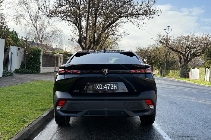 2025 Peugeot 408 GT Premium Hybrid