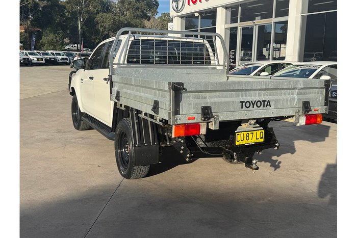 2019 Toyota Hilux SR
