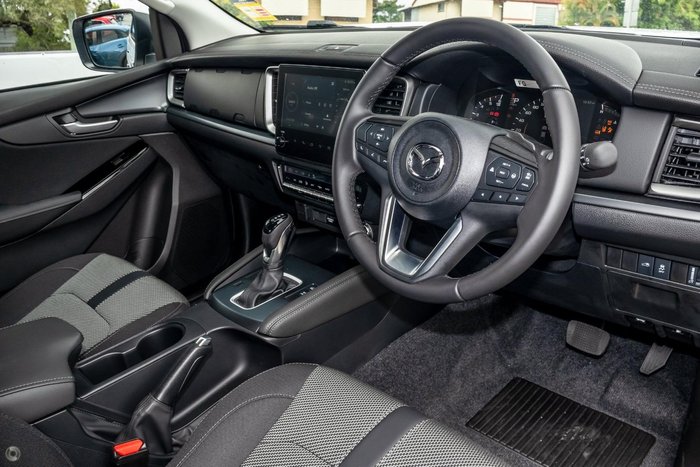 2025 Mazda BT-50 XTR