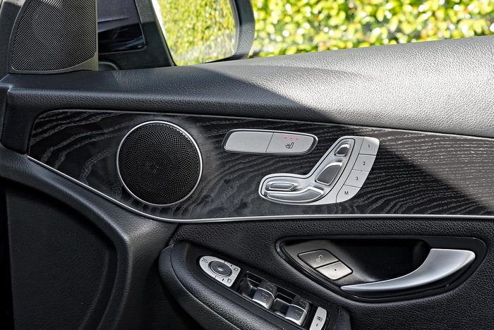 2020 Mercedes-Benz GLC-Class GLC200