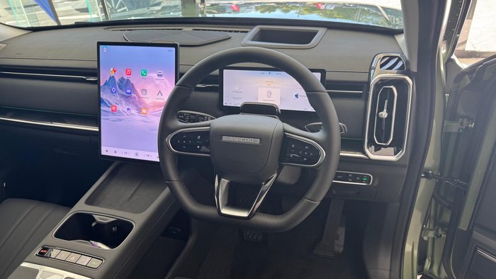 2025 Jaecoo J7 SHS Summit