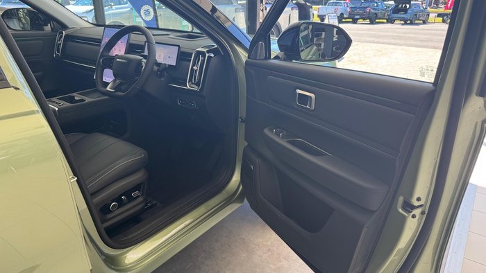 2025 Jaecoo J7 SHS Summit