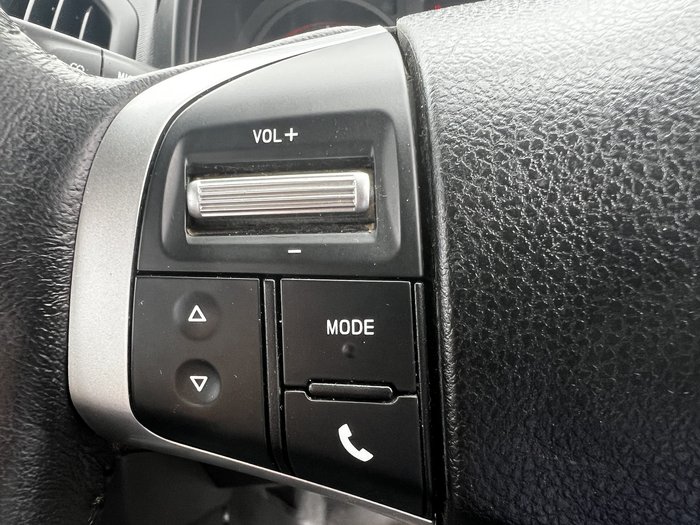 2017 Isuzu D-MAX SX