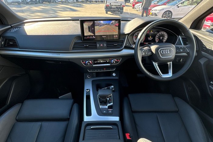 2024 Audi Q5 40 TDI Sport