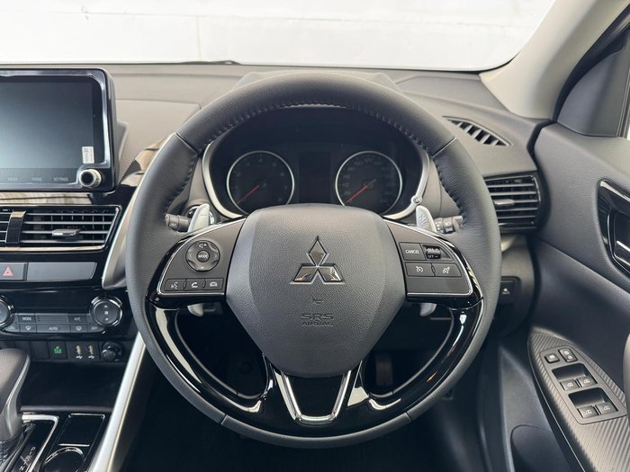 2024 Mitsubishi Eclipse Cross LS