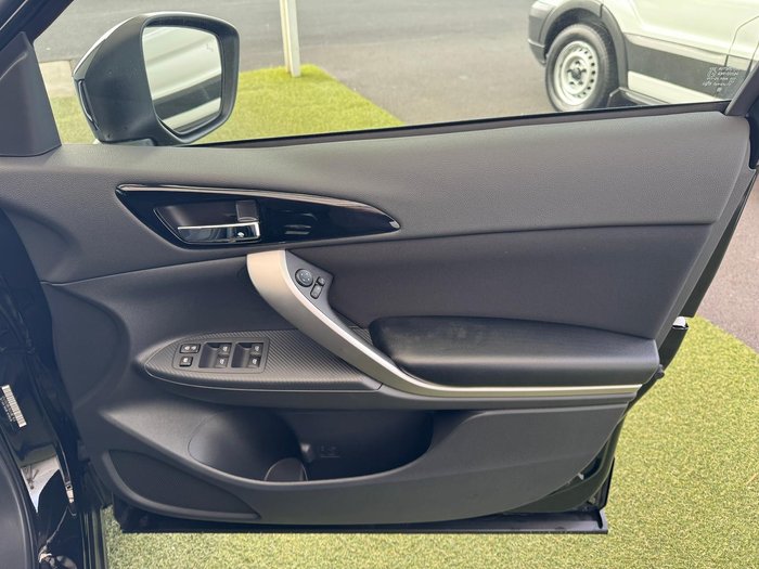 2024 Mitsubishi Eclipse Cross LS