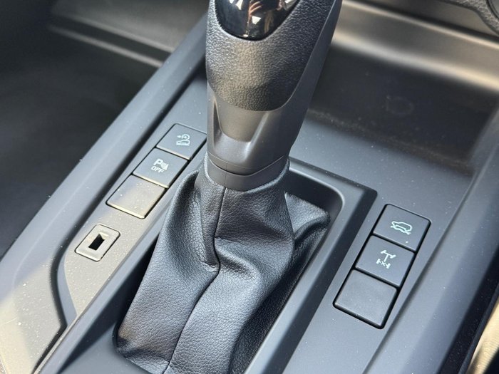 2025 Isuzu D-MAX X-RIDER