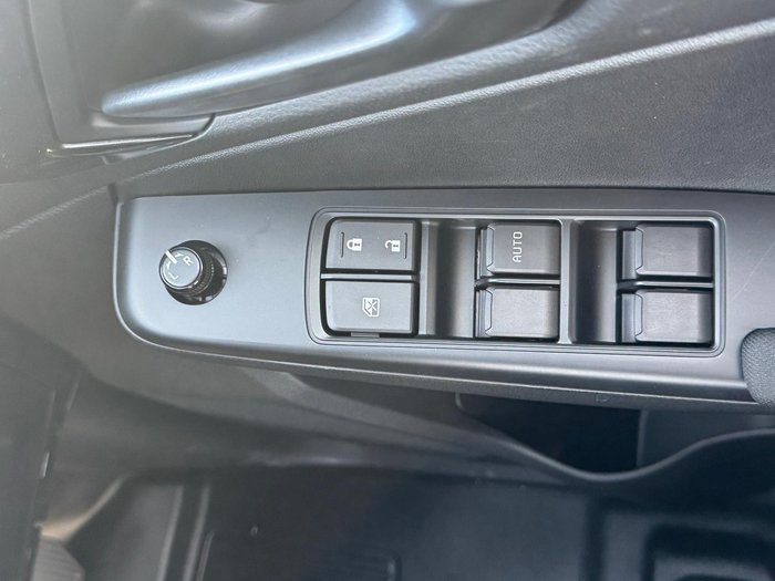 2025 Isuzu D-MAX X-RIDER