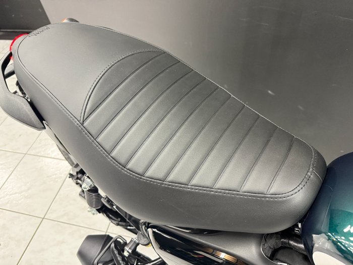 2024 Royal Enfield HUNTER 350 Green