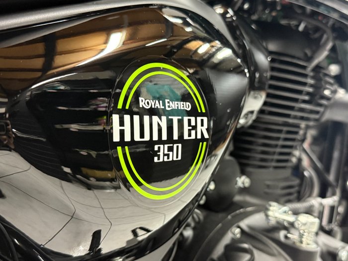 2024 Royal Enfield HUNTER 350 Green