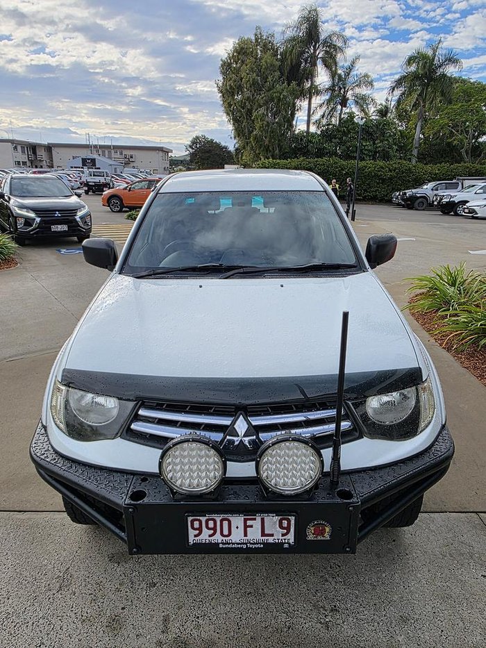 2014 Mitsubishi Triton GLX