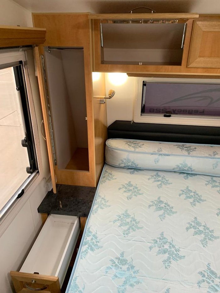 2013 Safari Caravans Legacy 226 Family Van