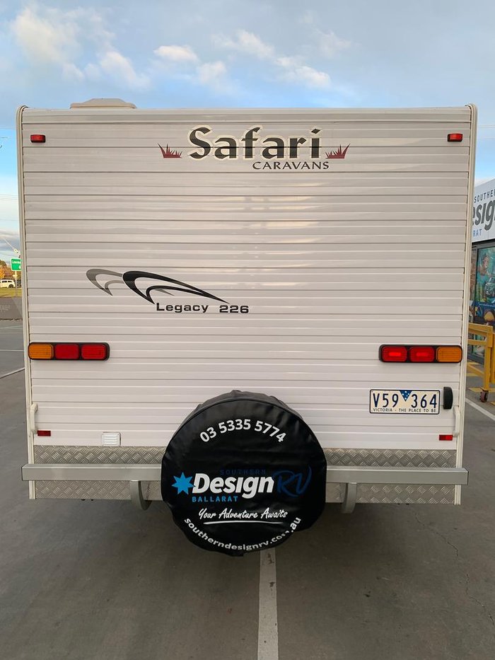 2013 Safari Caravans Legacy 226 Family Van
