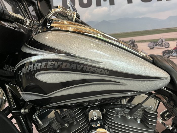 2015 Harley-davidson 2015 HARLEY DAVIDSON 1700CC FLHXSE CVO STREET GLIDE MERCURY / SMOKY QUARTZ
