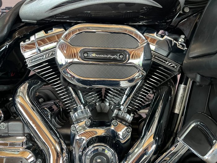 2015 Harley-davidson 2015 HARLEY DAVIDSON 1700CC FLHXSE CVO STREET GLIDE MERCURY / SMOKY QUARTZ