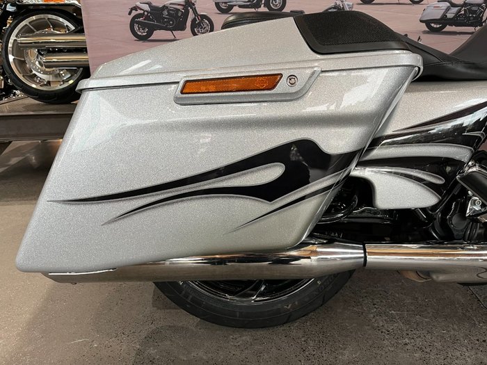 2015 Harley-davidson 2015 HARLEY DAVIDSON 1700CC FLHXSE CVO STREET GLIDE MERCURY / SMOKY QUARTZ