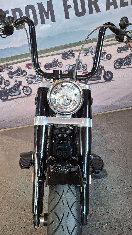 2018 Harley-davidson FLSL SLIM (107) (SOLID) Black
