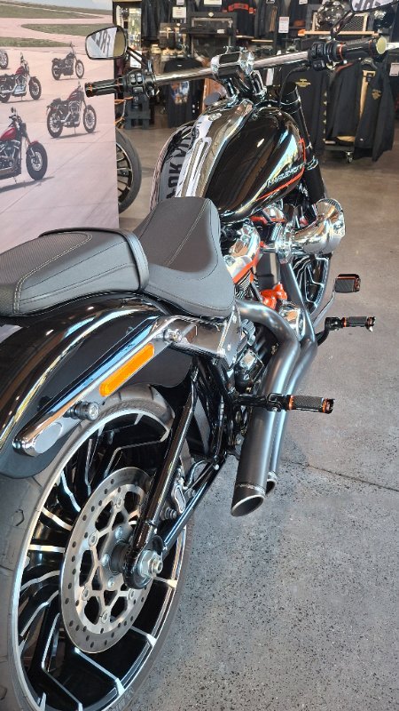 2023 Harley-davidson FXBR BREAKOUT (117) Black