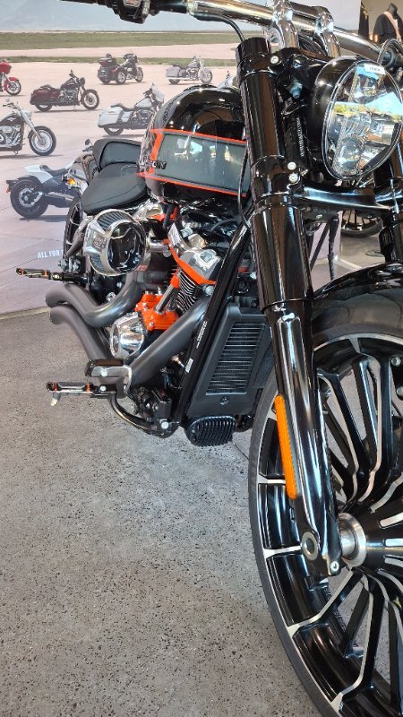 2023 Harley-davidson FXBR BREAKOUT (117) Black
