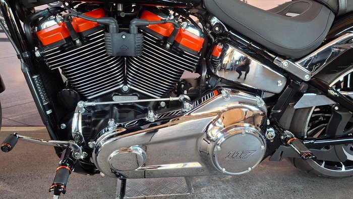 2023 Harley-davidson FXBR BREAKOUT (117) Black