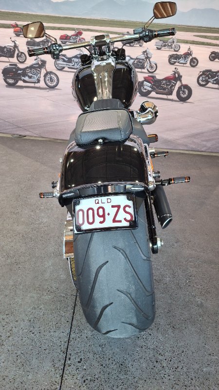 2023 Harley-davidson FXBR BREAKOUT (117) Black