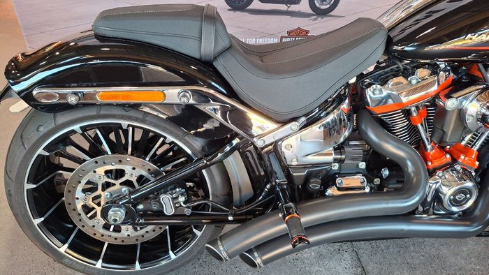 2023 Harley-davidson FXBR BREAKOUT (117) Black