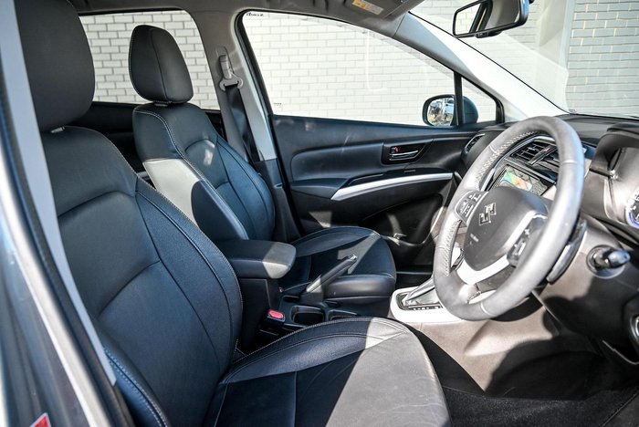 2020 Suzuki S-Cross Turbo Prestige