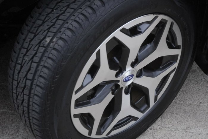 2020 Subaru Forester 2.5i