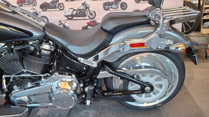 2021 Harley-davidson FLFBS FAT BOY S (114) GAUNTLET GRAY METALLIC/BLACK