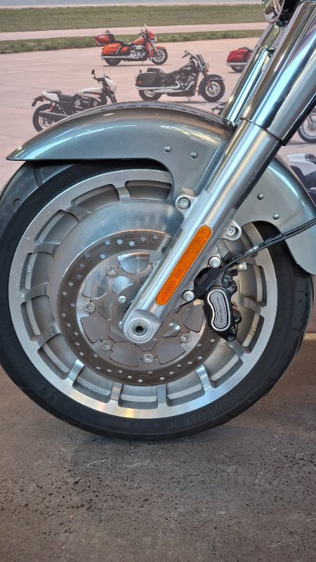 2021 Harley-davidson FLFBS FAT BOY S (114) GAUNTLET GRAY METALLIC/BLACK