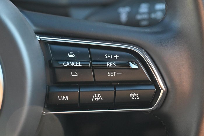 2024 Mazda CX-80 P50e Azami