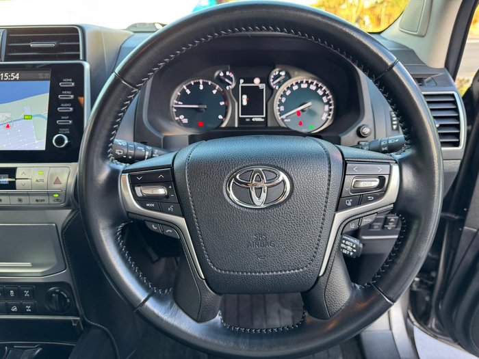 2023 Toyota Landcruiser Prado VX