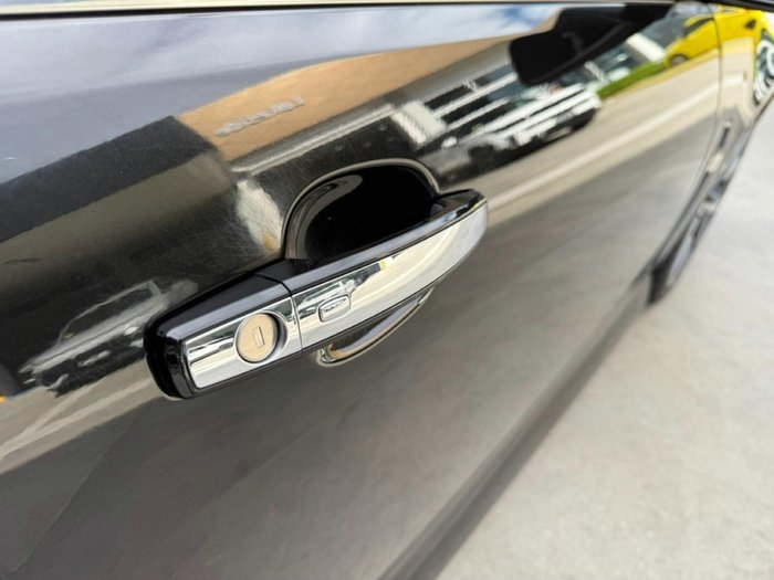 2014 Holden Commodore SS V
