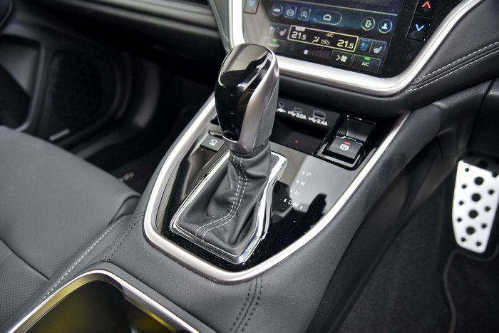 2024 Subaru Outback AWD Touring XT 6GEN MY25 AWD Crystal White