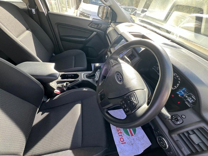2022 Ford Everest Ambiente