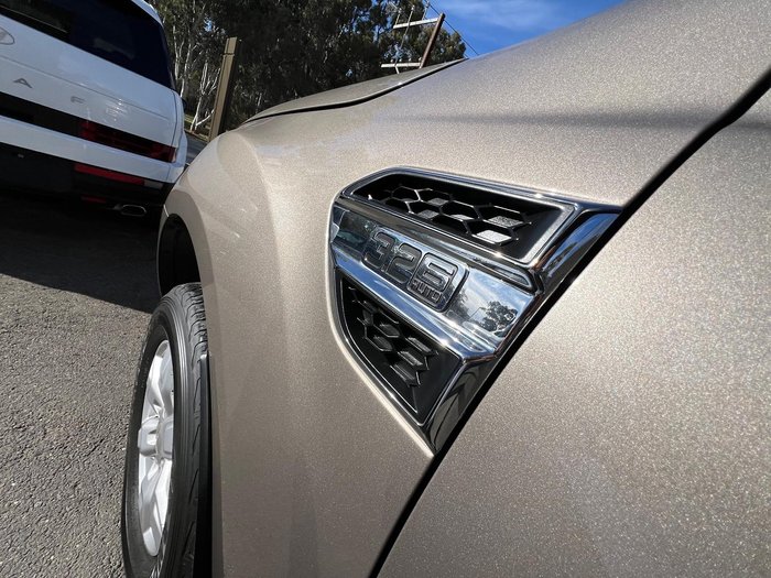 2022 Ford Everest Ambiente