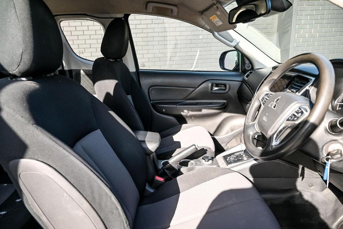 2019 Mitsubishi Triton GLX+