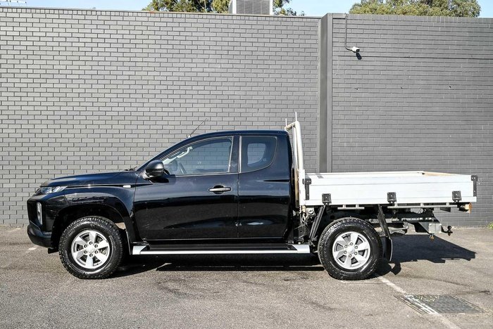 2019 Mitsubishi Triton GLX+