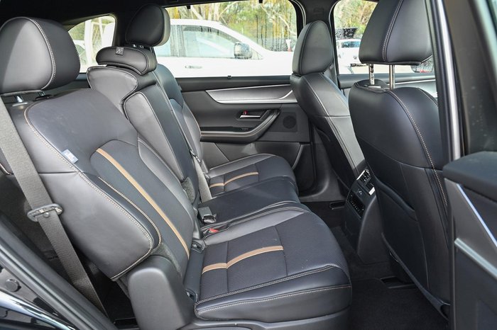 2024 Mazda CX-70 G50e Azami