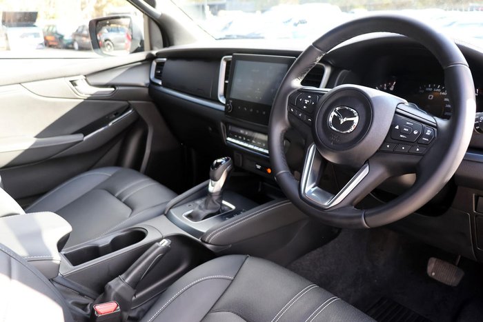 2024 Mazda BT-50 GT