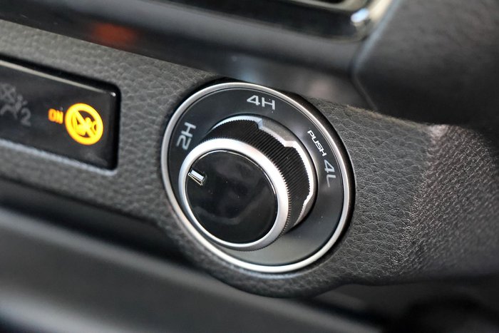 2024 Mazda BT-50 GT