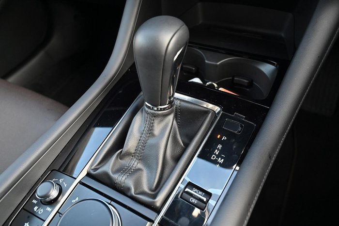 2024 Mazda 3 G20 Touring