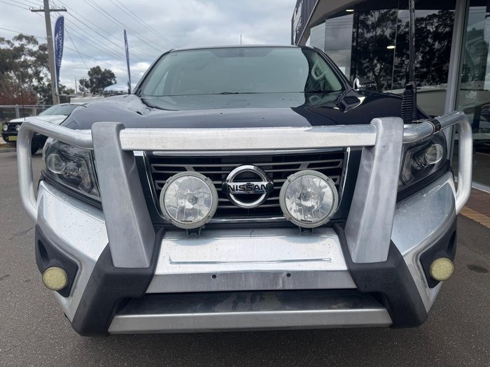 2020 Nissan Navara ST