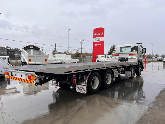 2025 Isuzu F Series FYJ300-350