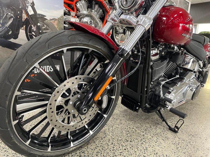2025 Harley-Davidson Breakout 117 (FXBR) Softail Red